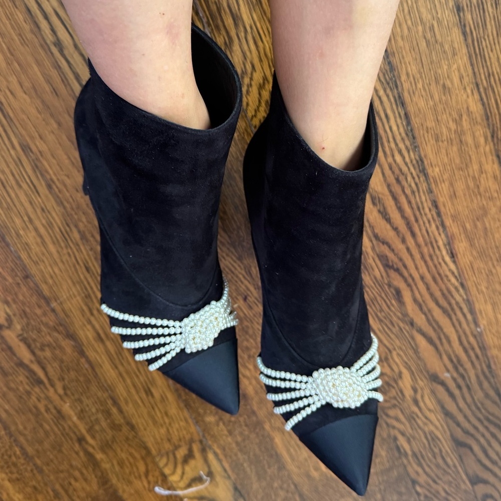 Chanel Black Pearl-Embellished Suede Ankle Boots - Women with golden CC heels - Picture 15 of 16